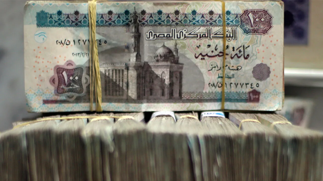 نمو ودائع عملاء البنوك في مصر يسجل 15.9 تريليون جنيه بنسبة 17%